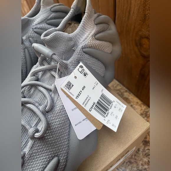 YEEZY 450 Stone Grey Men’s Sneakers - Picture 5 of 13